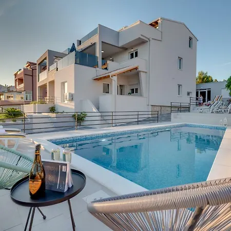 Penzion Croatica Ii 4*