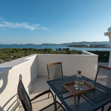 Croatica Ii Penzion 3*