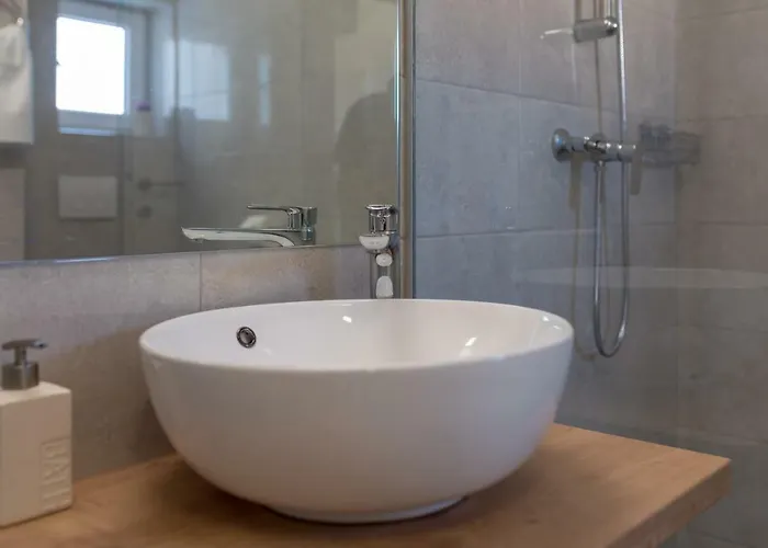 Croatica Ii Szybenik