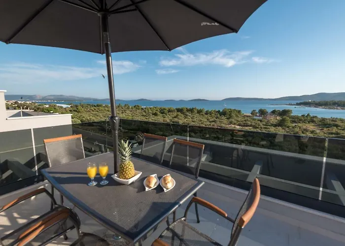 Croatica Ii Maison d'hôtes Šibenik