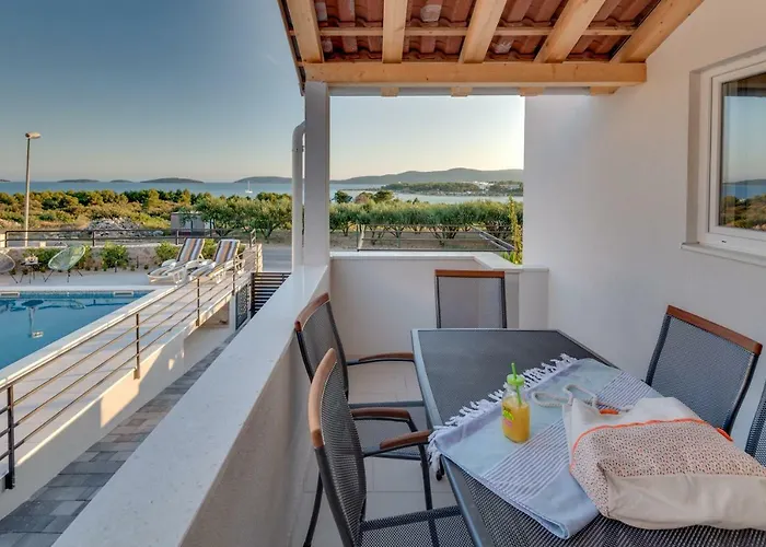 Croatica Ii Szybenik